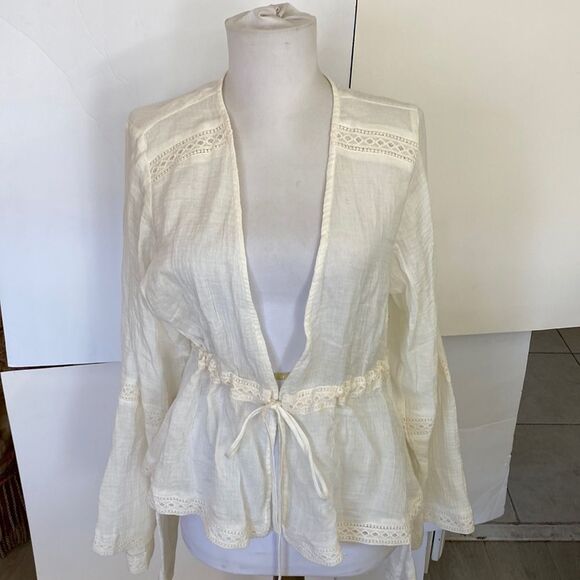 Cream lace drawstring waist bell sleeve no fabric content possibly cotton gauze - Picture 1 of 5